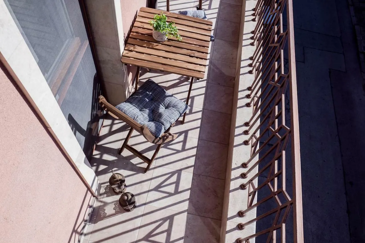 Baba Taki Apartment Filibe